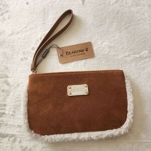 Bearpaw NEW Brown Suede with Sherpa Wristlet